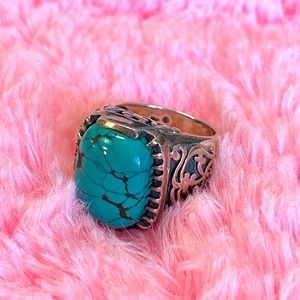 Beautiful turquoise ring